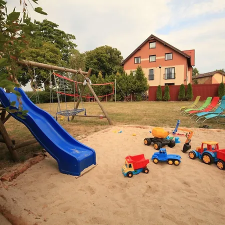 Kapitan Hook - Goscinne Δωμάτια σε οικογενειακή κατοικία *