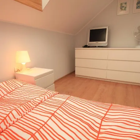 Δωμάτια σε οικογενειακή κατοικία Kapitan Hook - Goscinne *