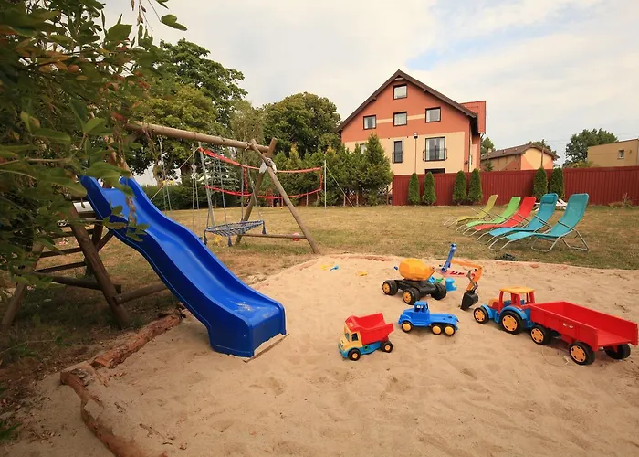 Kapitan Hook - Goscinne 民宿 *