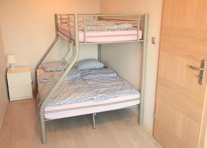 Kapitan Hook - Goscinne *